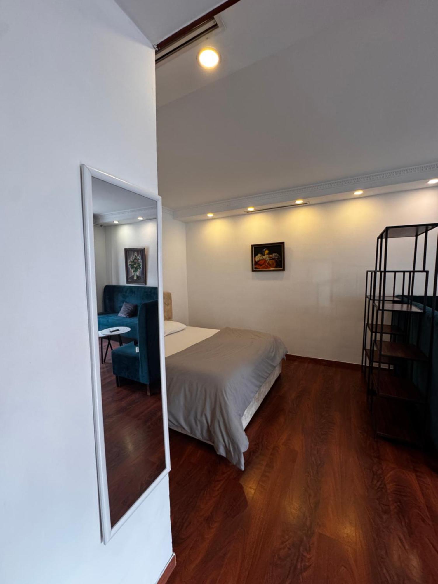 Studio In Bllok Тирана Екстериор снимка